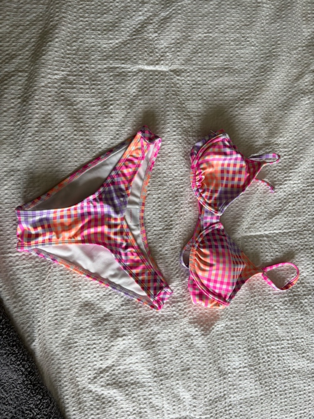 Target Bikini - Picture 2 of 2